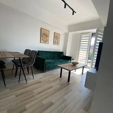 Maggie's Place Near Area Private Parking