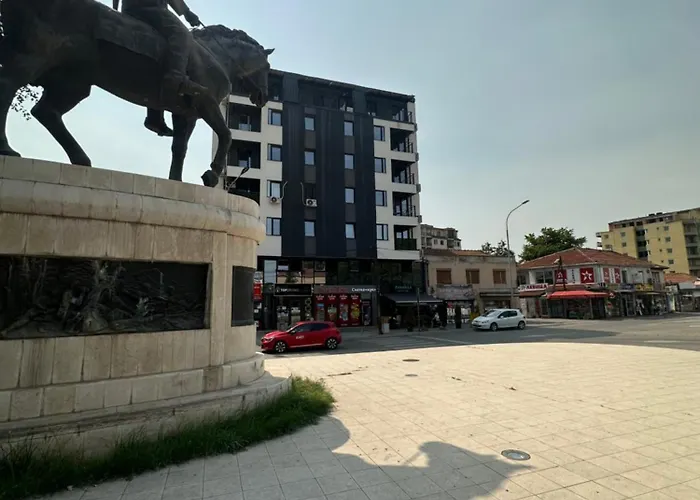 Maggie's Place Near Area Private Parking Apartment Skopje